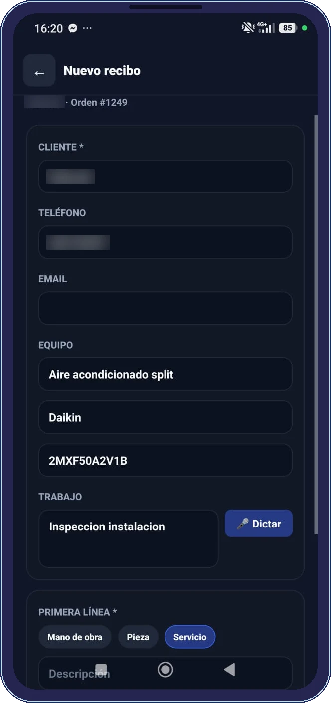 Formulario de nuevo recibo en la app del técnico con datos de cliente, equipo y trabajo